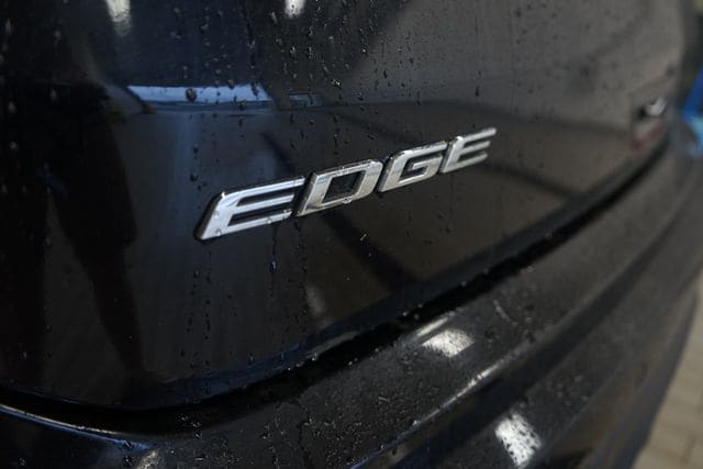 Thumbnail: 2020 Ford Edge - 13