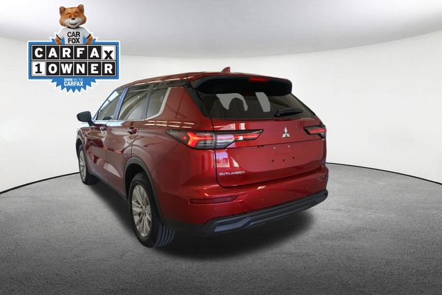 Thumbnail: 2025 Mitsubishi Outlander - 10