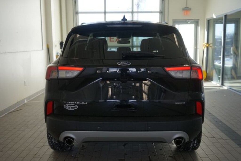 Used 2021 Ford Escape Hybrid Titanium SUV