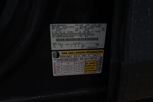 Thumbnail: 2023 Ford Expedition MAX - 19