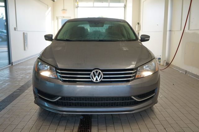 Thumbnail: 2013 Volkswagen Passat - 8