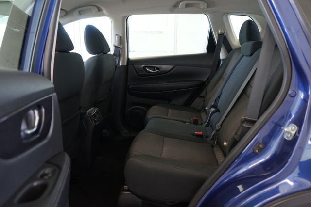 Thumbnail: 2018 Nissan Rogue - 29