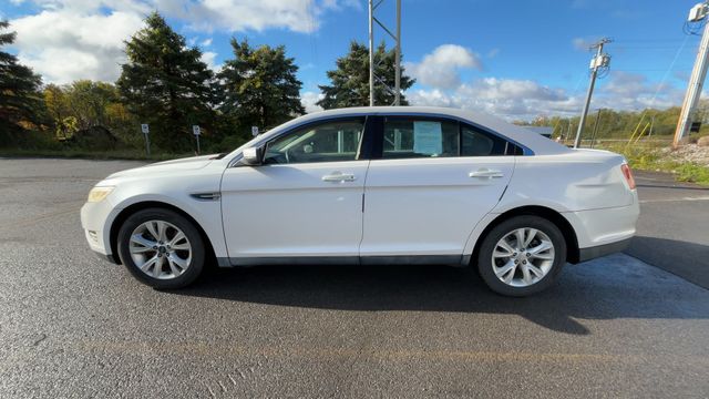 Thumbnail: 2011 Ford Taurus - 6
