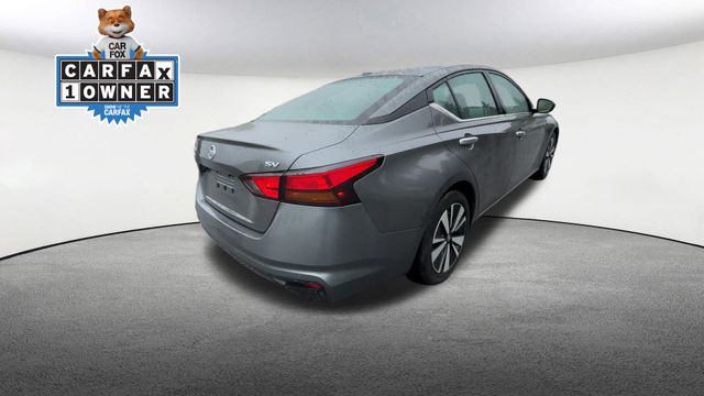 Thumbnail: 2022 Nissan Altima - 9