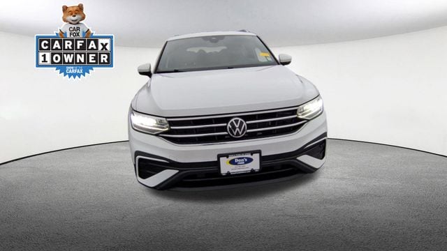 Thumbnail: 2022 Volkswagen Tiguan - 3