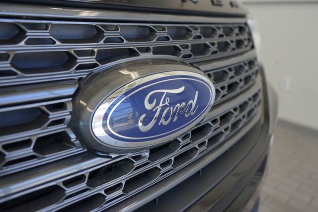 Thumbnail: 2022 Ford Explorer - 17
