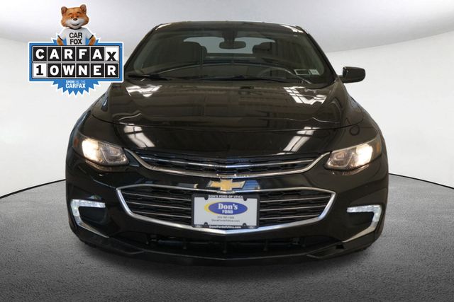 Thumbnail: 2017 Chevrolet Malibu - 17