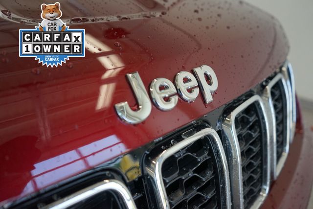 2019 Jeep Grand Cherokee Limited Edition 19