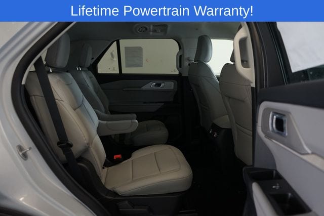 Thumbnail: 2026 Ford Explorer - 33