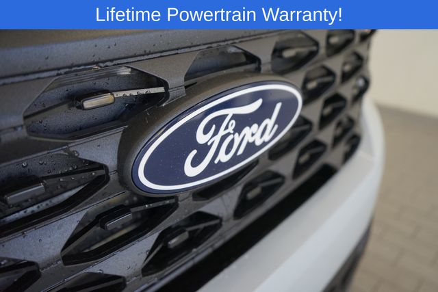 Thumbnail: 2025 Ford Maverick - 19