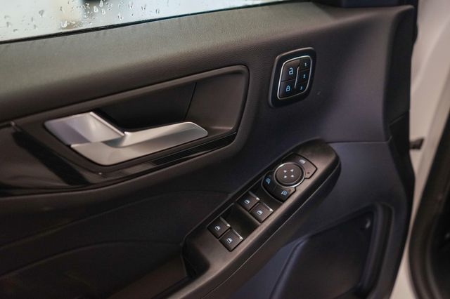 Thumbnail: 2025 Ford Escape - 12