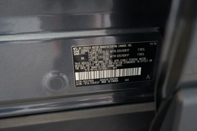 Thumbnail: 2020 Toyota RAV4 - 25
