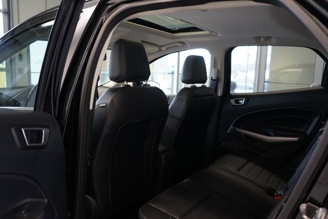 Thumbnail: 2022 Ford EcoSport - 28