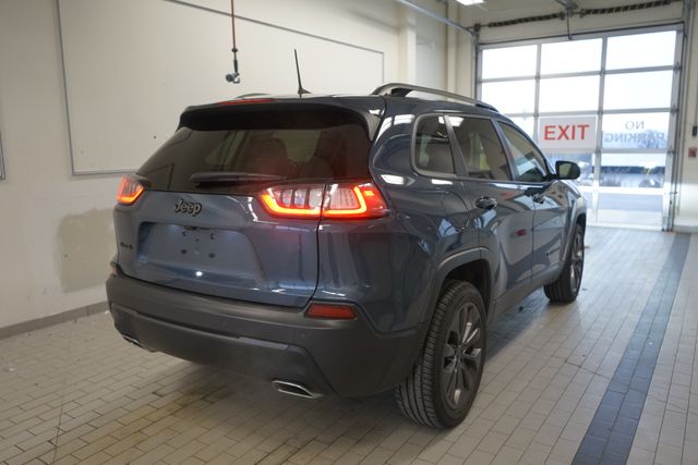 Thumbnail: 2021 Jeep Cherokee - 13