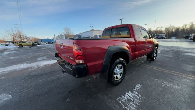 Thumbnail: 2008 Toyota Tacoma - 9