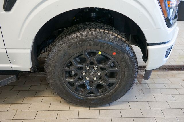 Thumbnail: 2025 Ford F-150 - 8