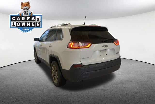 Thumbnail: 2019 Jeep Cherokee - 11