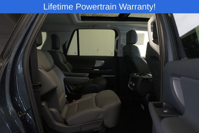 Thumbnail: 2025 Ford Expedition MAX - 33