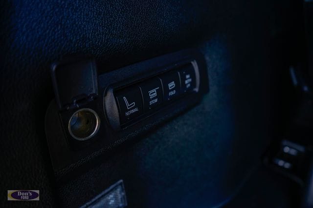 Thumbnail: 2018 Ford Explorer - 27