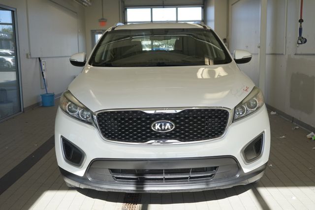 Thumbnail: 2017 Kia Sorento - 17