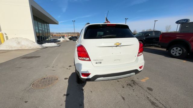 Thumbnail: 2018 Chevrolet Trax - 9