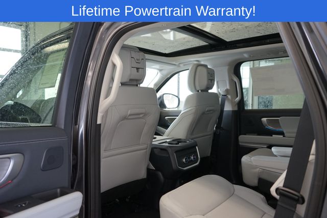 Thumbnail: 2026 Ford Expedition - 27