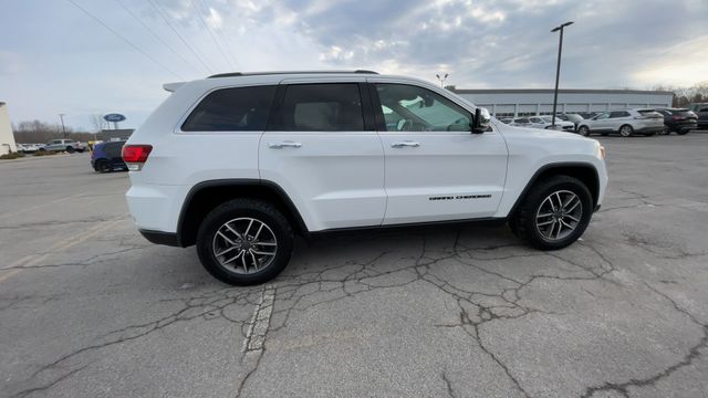 Thumbnail: 2020 Jeep Grand Cherokee - 10
