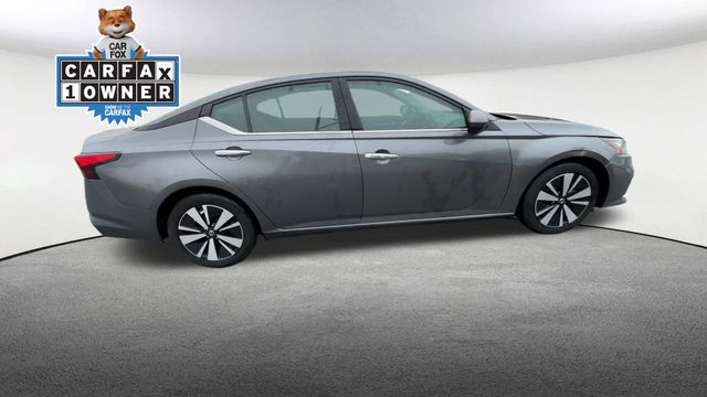 Thumbnail: 2022 Nissan Altima - 10