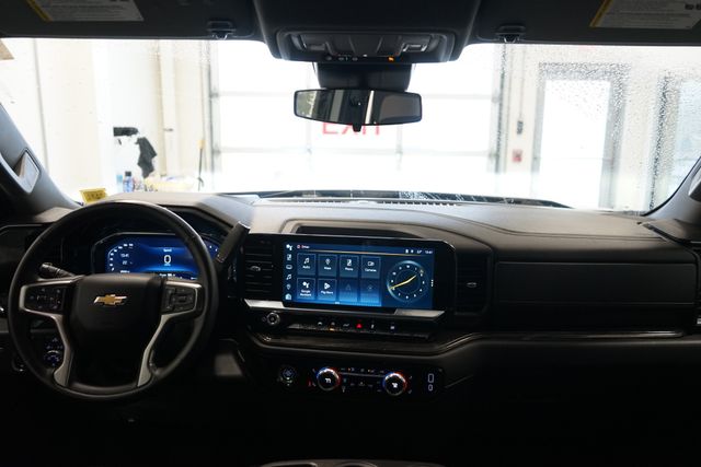 Thumbnail: 2023 Chevrolet Silverado 1500 - 28