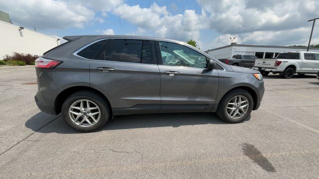 Thumbnail: 2022 Ford Edge - 10
