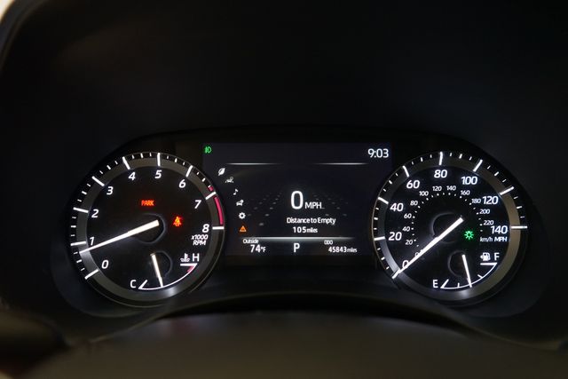 2021 Toyota Highlander XLE 21