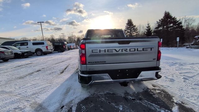 Thumbnail: 2023 Chevrolet Silverado 1500 - 8