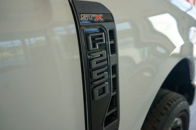 Thumbnail: 2024 Ford F-250 - 8