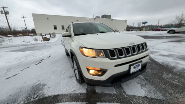 Thumbnail: 2018 Jeep Compass - 3