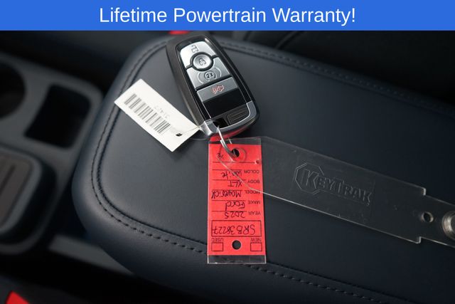 Thumbnail: 2025 Ford Maverick - 27