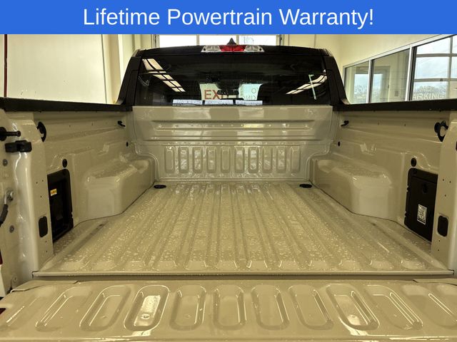 Thumbnail: 2025 Ford Maverick - 15