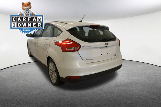 Thumbnail: 2016 Ford Focus - 11