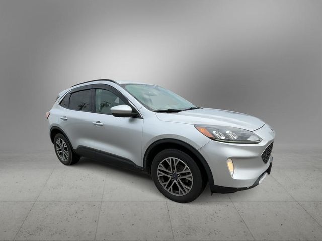 2020 Ford Escape SEL 2