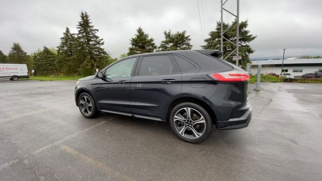 Thumbnail: 2020 Ford Edge - 7