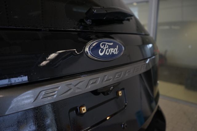 Thumbnail: 2017 Ford Explorer - 13