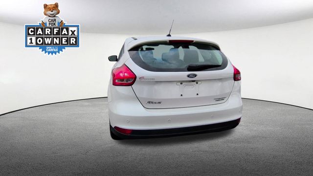 Thumbnail: 2016 Ford Focus - 8