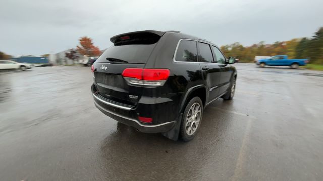 Thumbnail: 2018 Jeep Grand Cherokee - 9