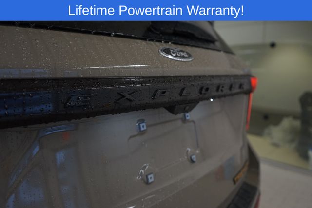 Thumbnail: 2026 Ford Explorer - 12