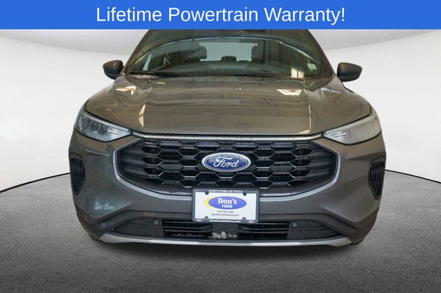 Thumbnail: 2025 Ford Escape - 9