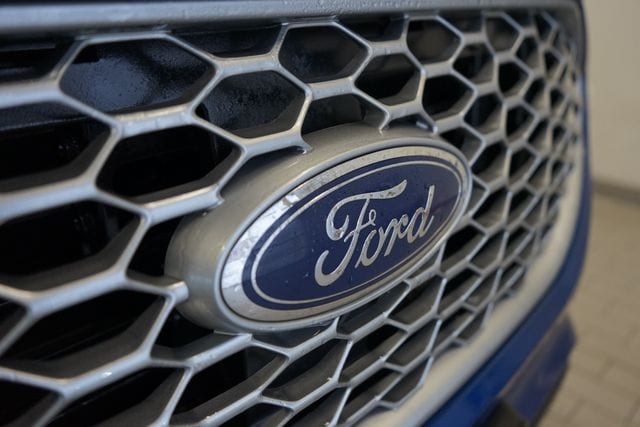 Thumbnail: 2023 Ford Edge - 18