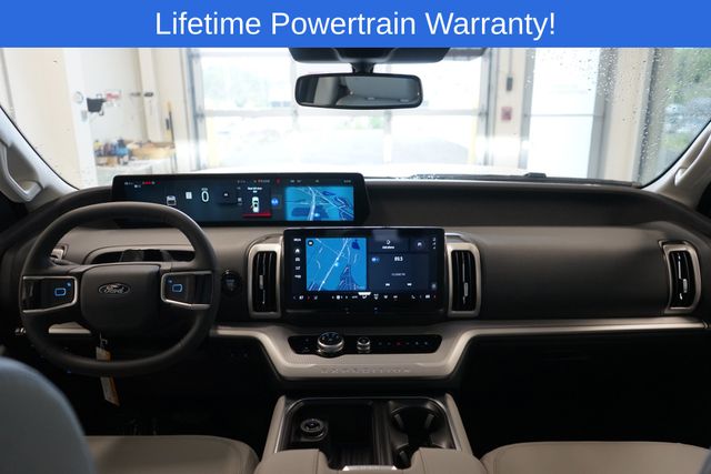 Thumbnail: 2026 Ford Expedition MAX - 32