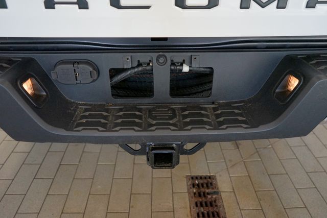 Thumbnail: 2021 Toyota Tacoma - 13