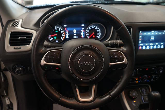 Thumbnail: 2021 Jeep Compass - 20