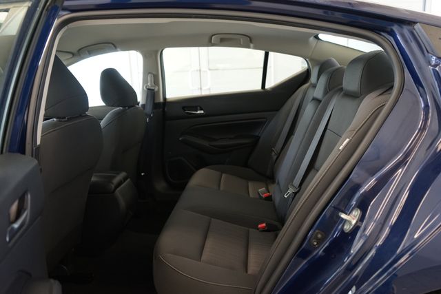 Thumbnail: 2021 Nissan Altima - 29