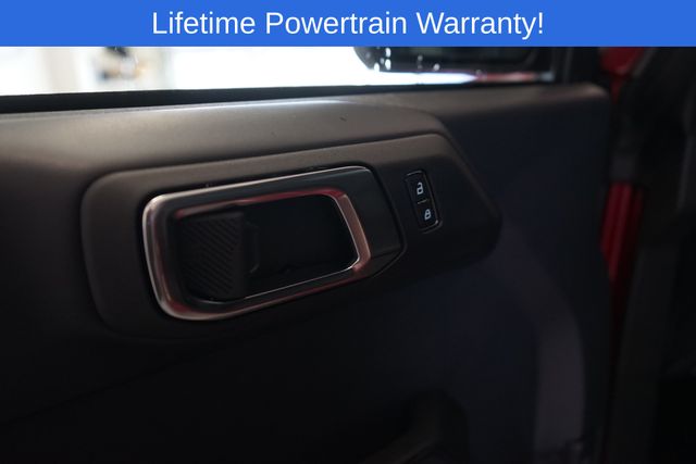 Thumbnail: 2025 Ford Bronco - 19